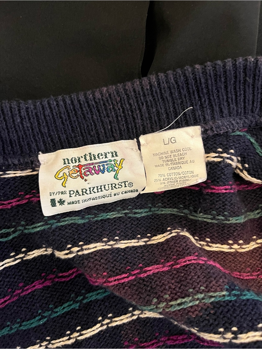 Parkhurst Navy Purple Teal Dog Scenic Cardigan - Picture 2 of 4